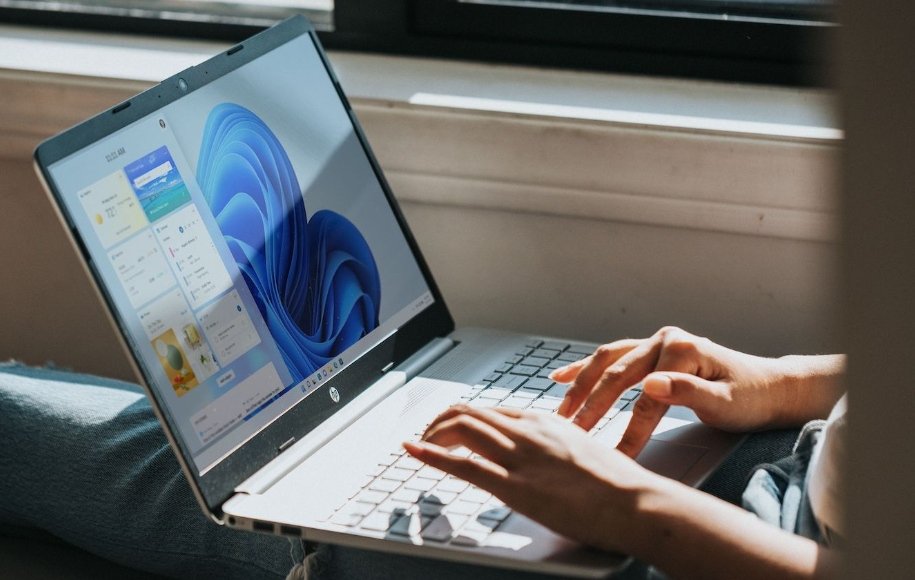 windows 11 laptop usage - ۵ ابزار شاخص برای بهینه سازی کامپیوتر ویندوزی